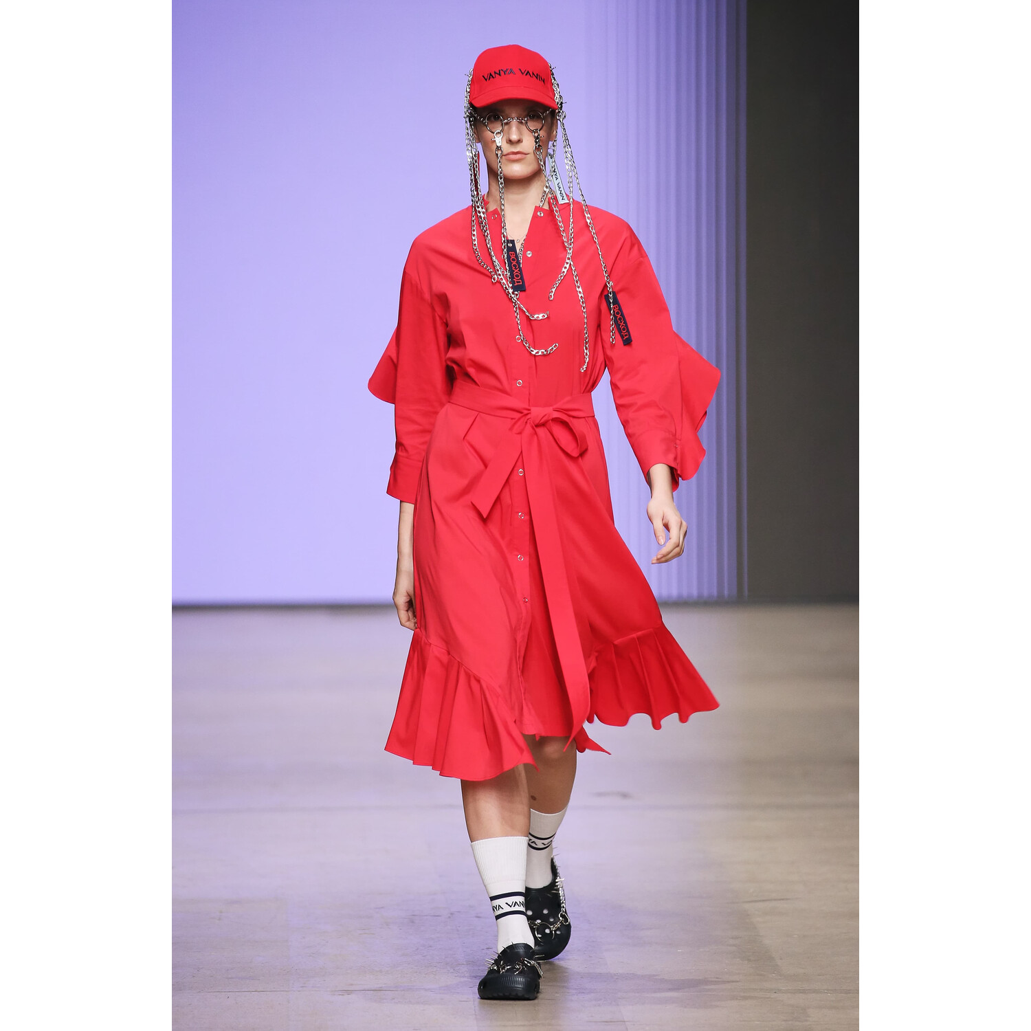 Фото Vanya Vanin Spring 2019 Ready-to-Wear / Ваня Ванин весна-лето 2019 / Неделя моды: Москва